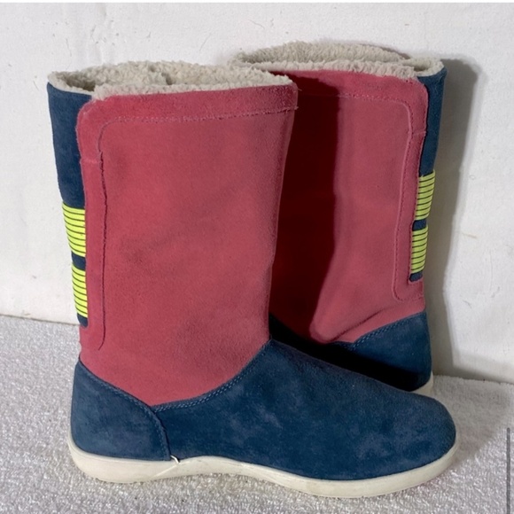 Crocs Red Navy Adela Fold Over Fuzz Bootie 7 - Picture 12 of 16